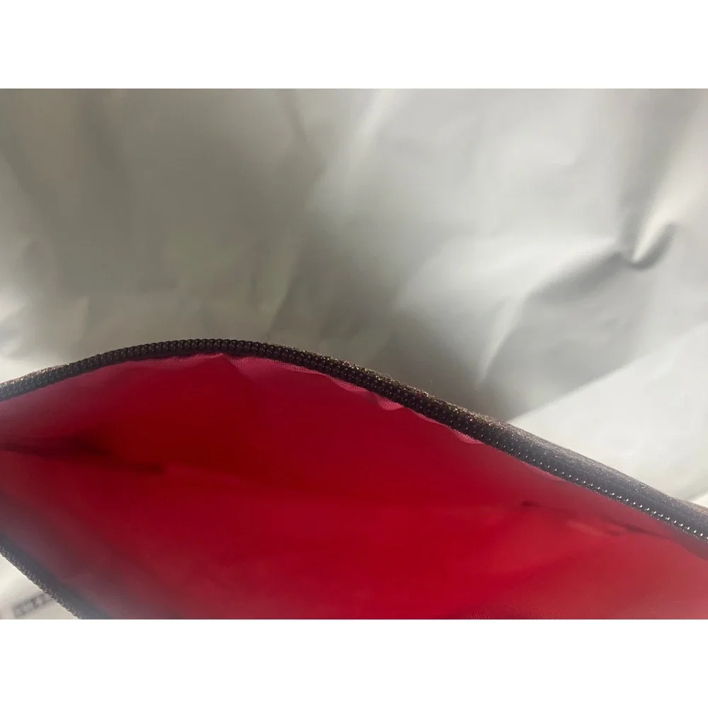 Ipsy Red Faux Leather Makeup Bag Textured Eye Mask Masquerade Pouch Zip NN33